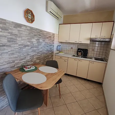 Noki21 Διαμέρισμα Ρόβινι