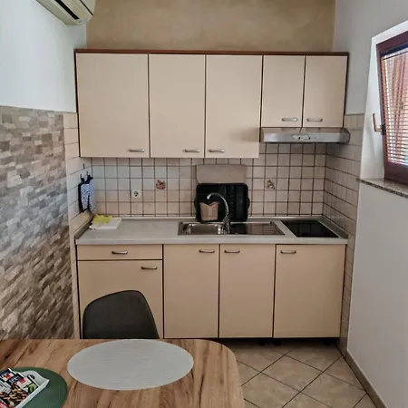 Noki21 Апартаменты Ровинь